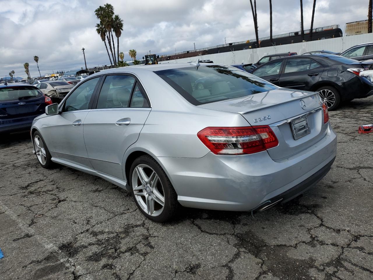 2013 Mercedes-Benz E-klasse - Image 2
