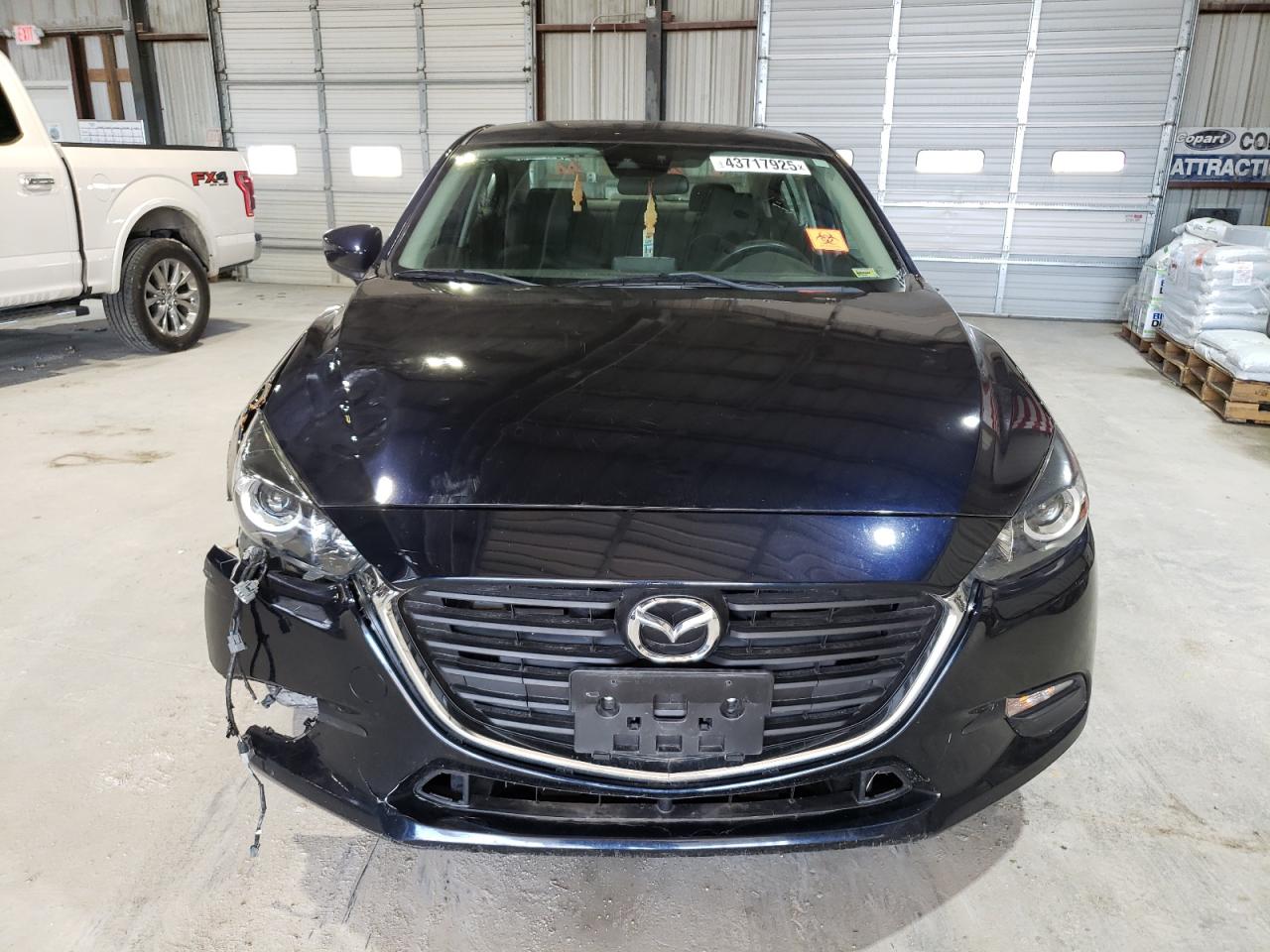 2018 Mazda 3 - Image 5