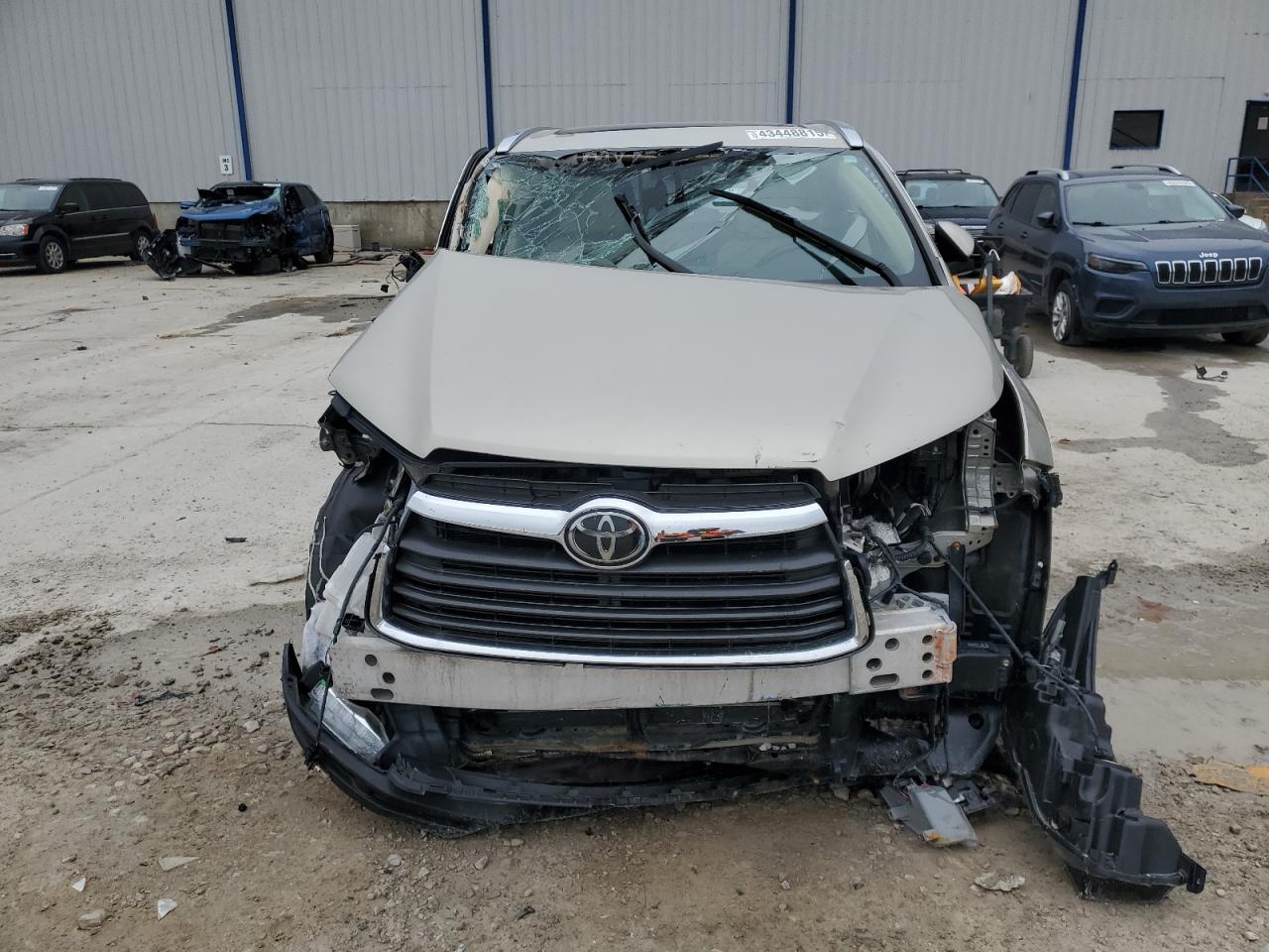 2014 Toyota Highlander Limited VIN: 5TDDKRFH0ES017821 Lot: 43448815