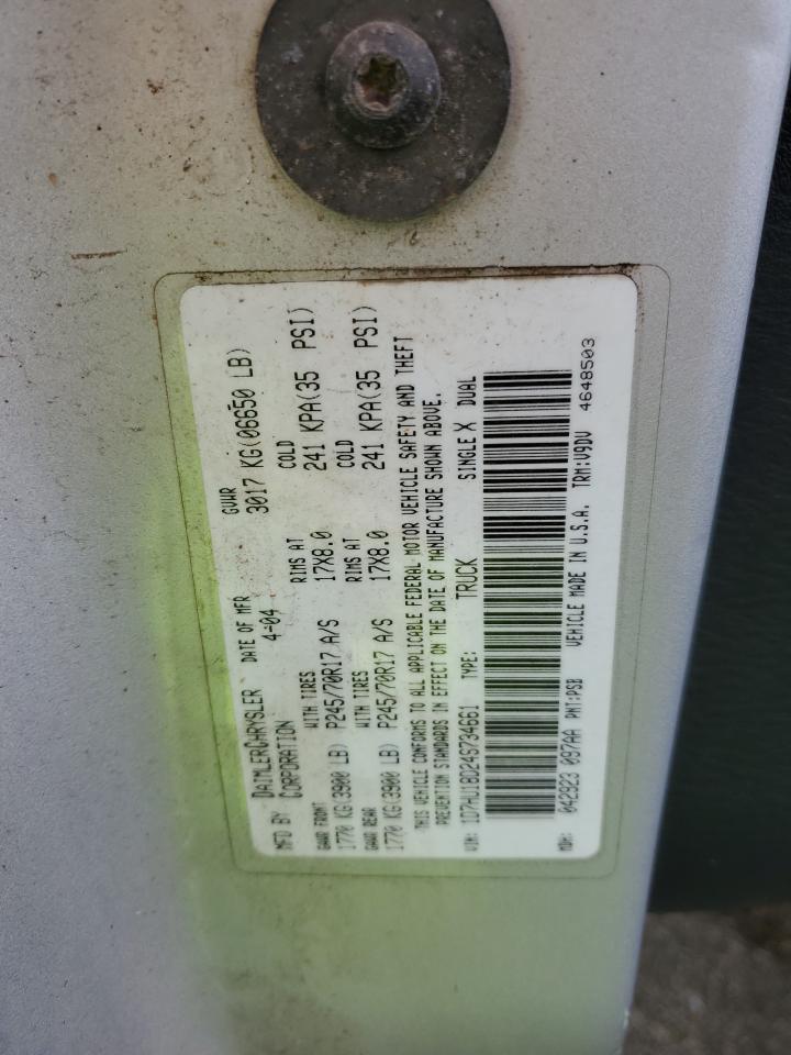 2004 Dodge RAM - Image 12