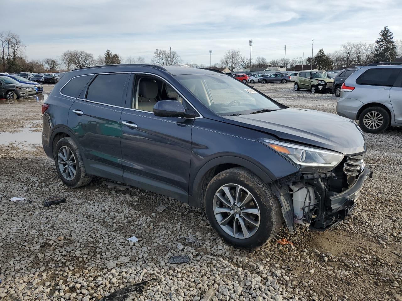 2018 Hyundai Santa Fe - Image 4