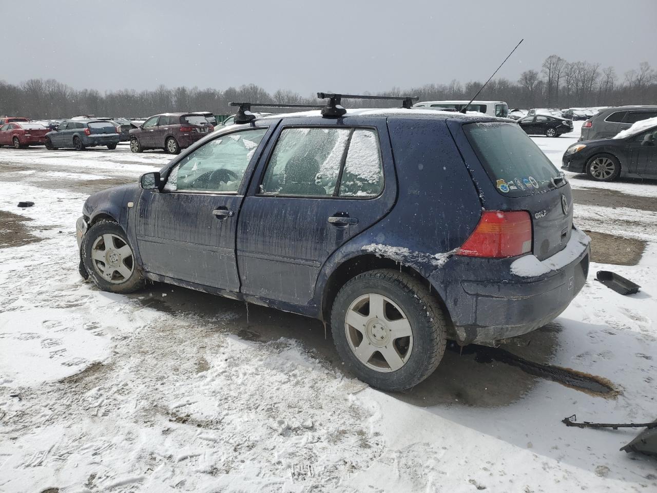 2000 Volkswagen Golf - Image 2