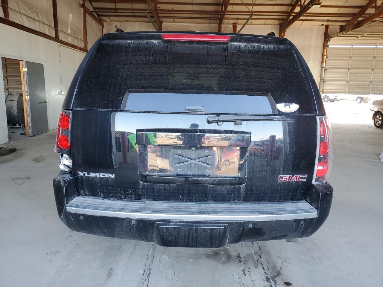 2013 GMC Yukon - Image 6