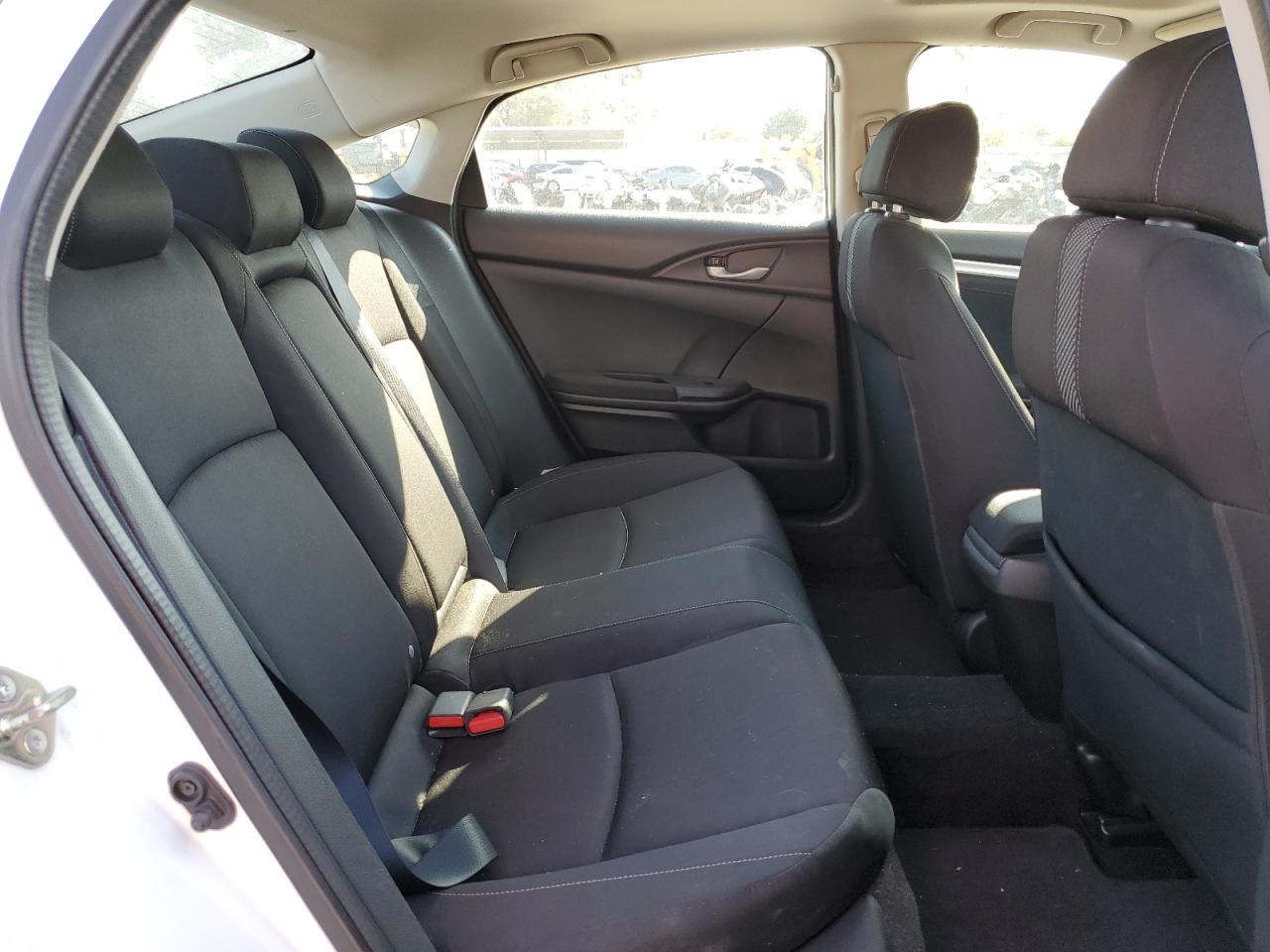 2016 Honda Civic - Image 10