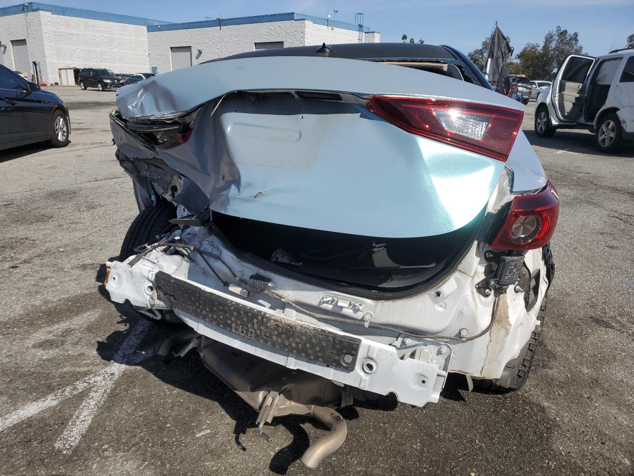 2018 Mazda 3 Touring VIN: 3MZBN1V30JM238493 Lot: 45960555