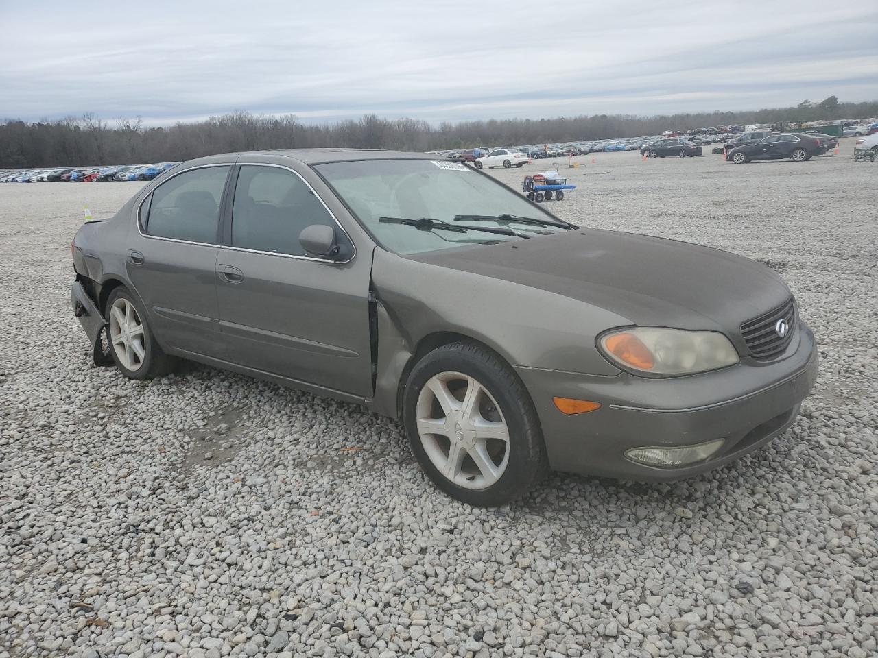2002 Infiniti I - Image 4