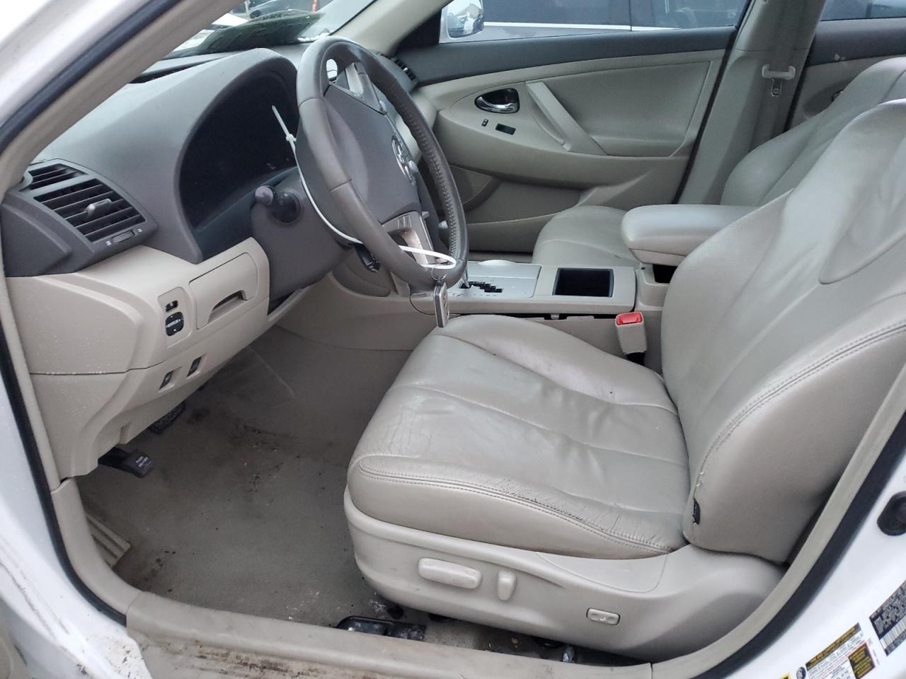 2007 Toyota Camry - Image 7