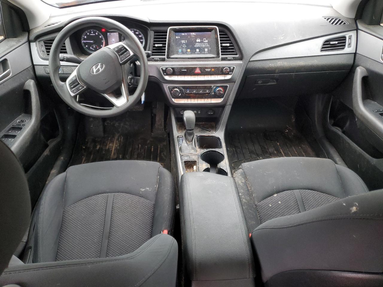 2019 Hyundai Sonata - Image 8