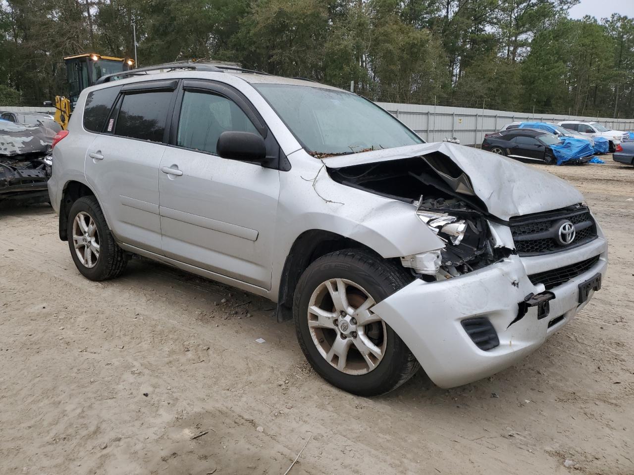 2011 Toyota RAV 4 - Image 4