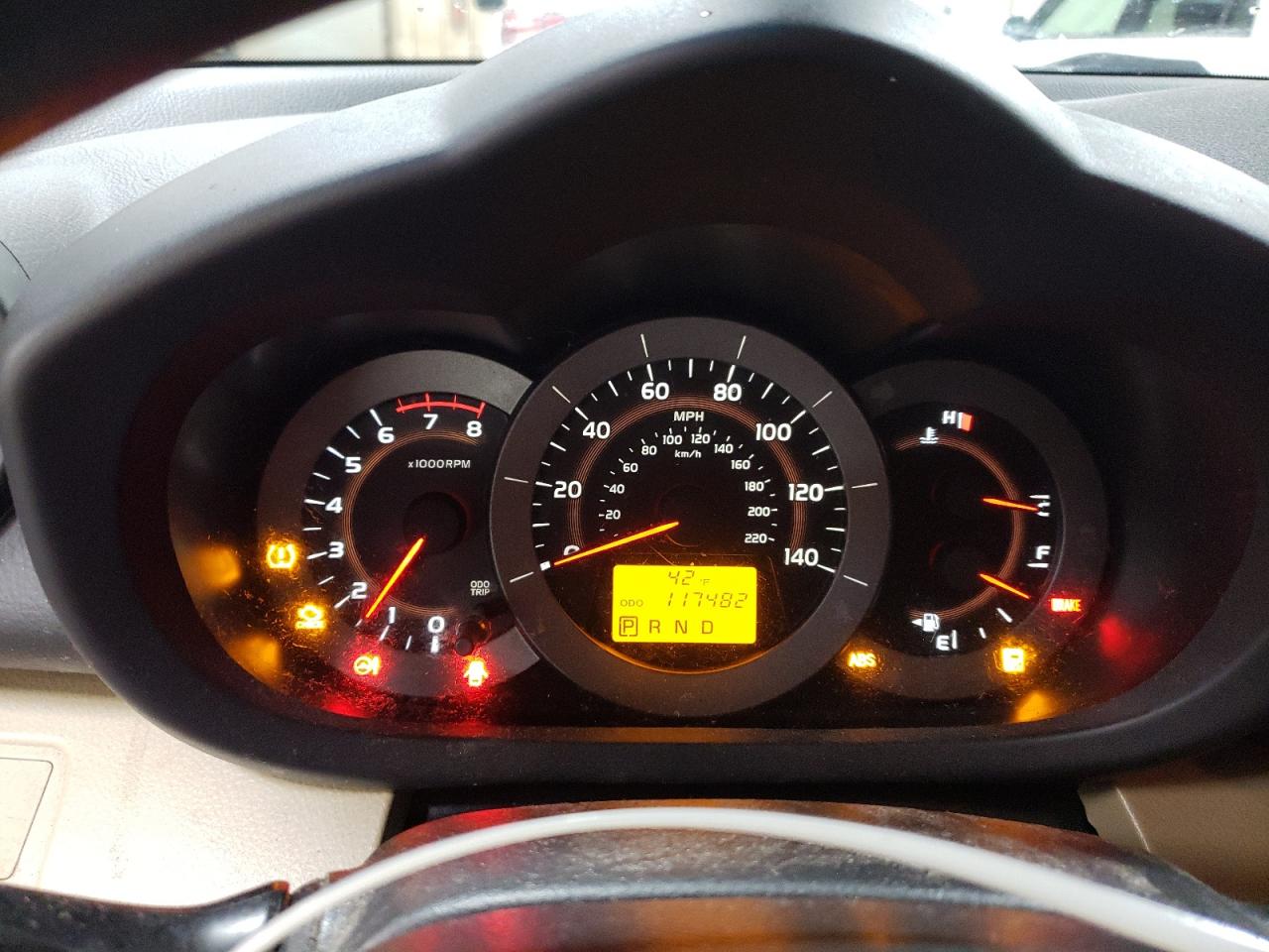 2011 Toyota RAV 4 - Image 9