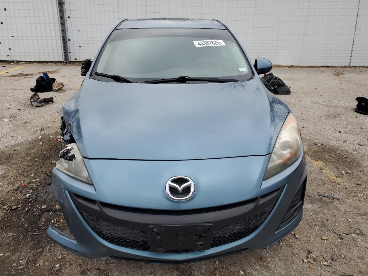 2011 Mazda 3 - Image 5