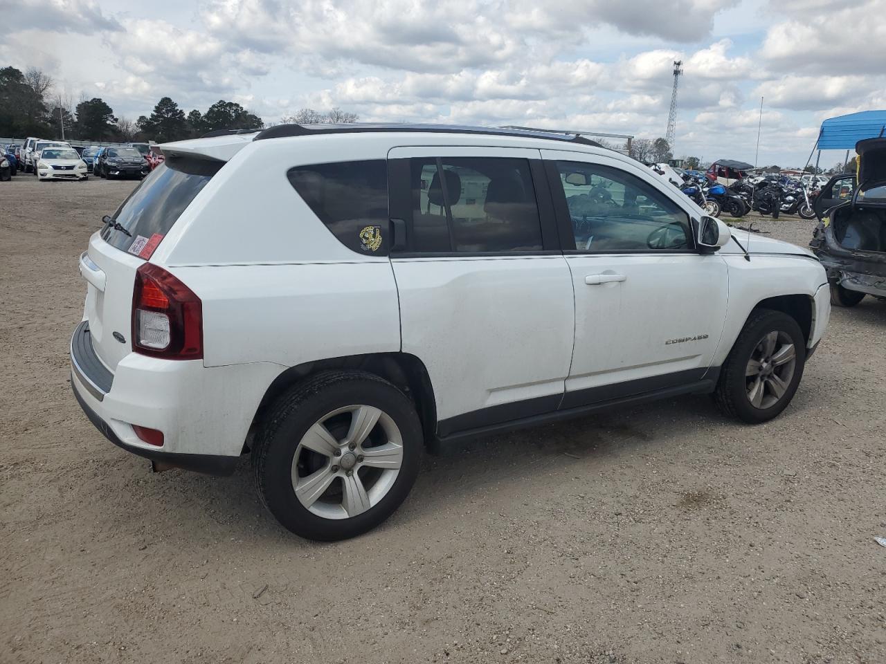 2015 Jeep Compass - Image 3