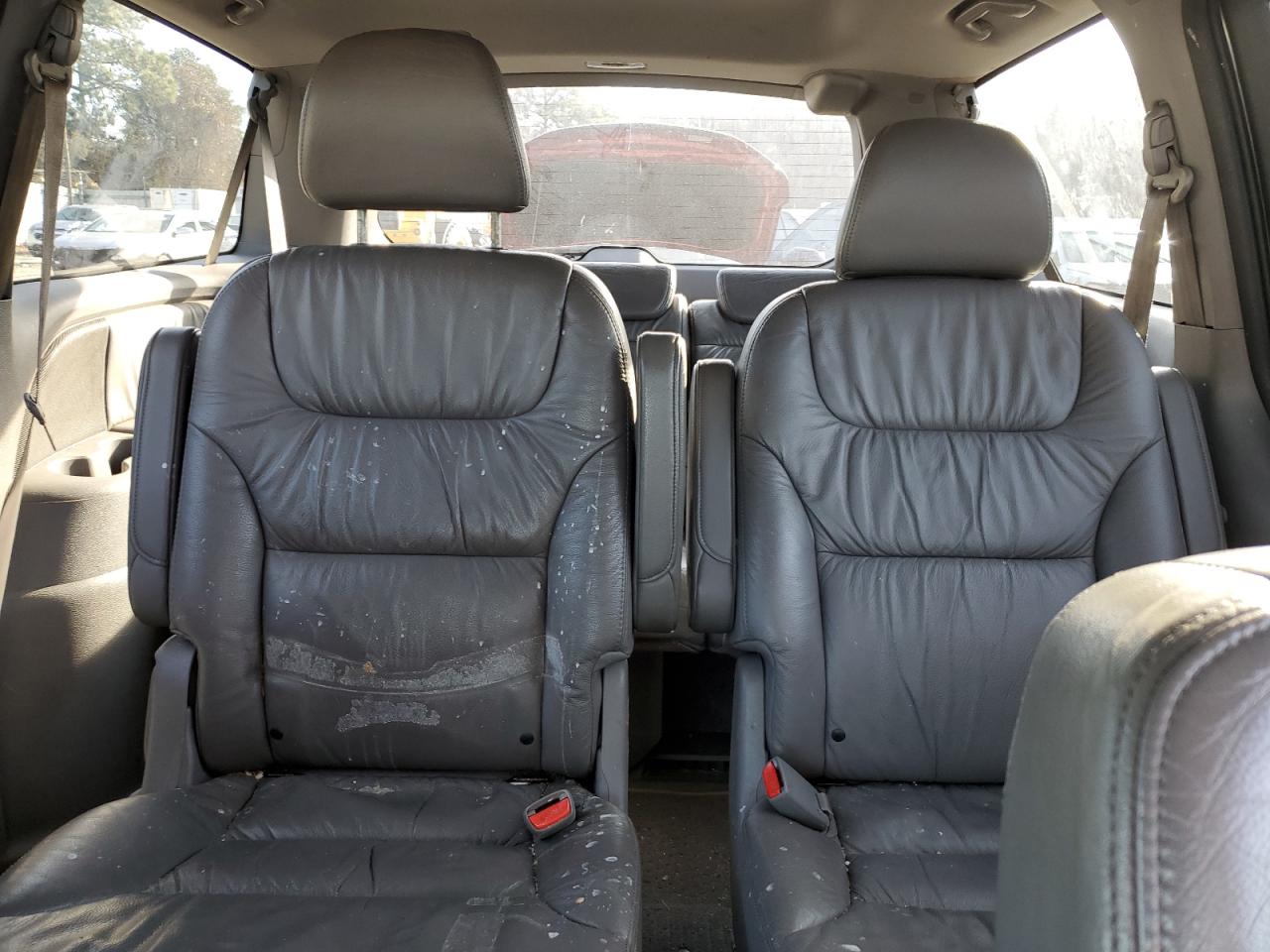 2010 Honda Odyssey - Image 10