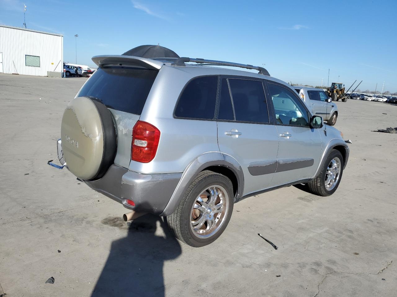2004 Toyota RAV 4 - Image 3