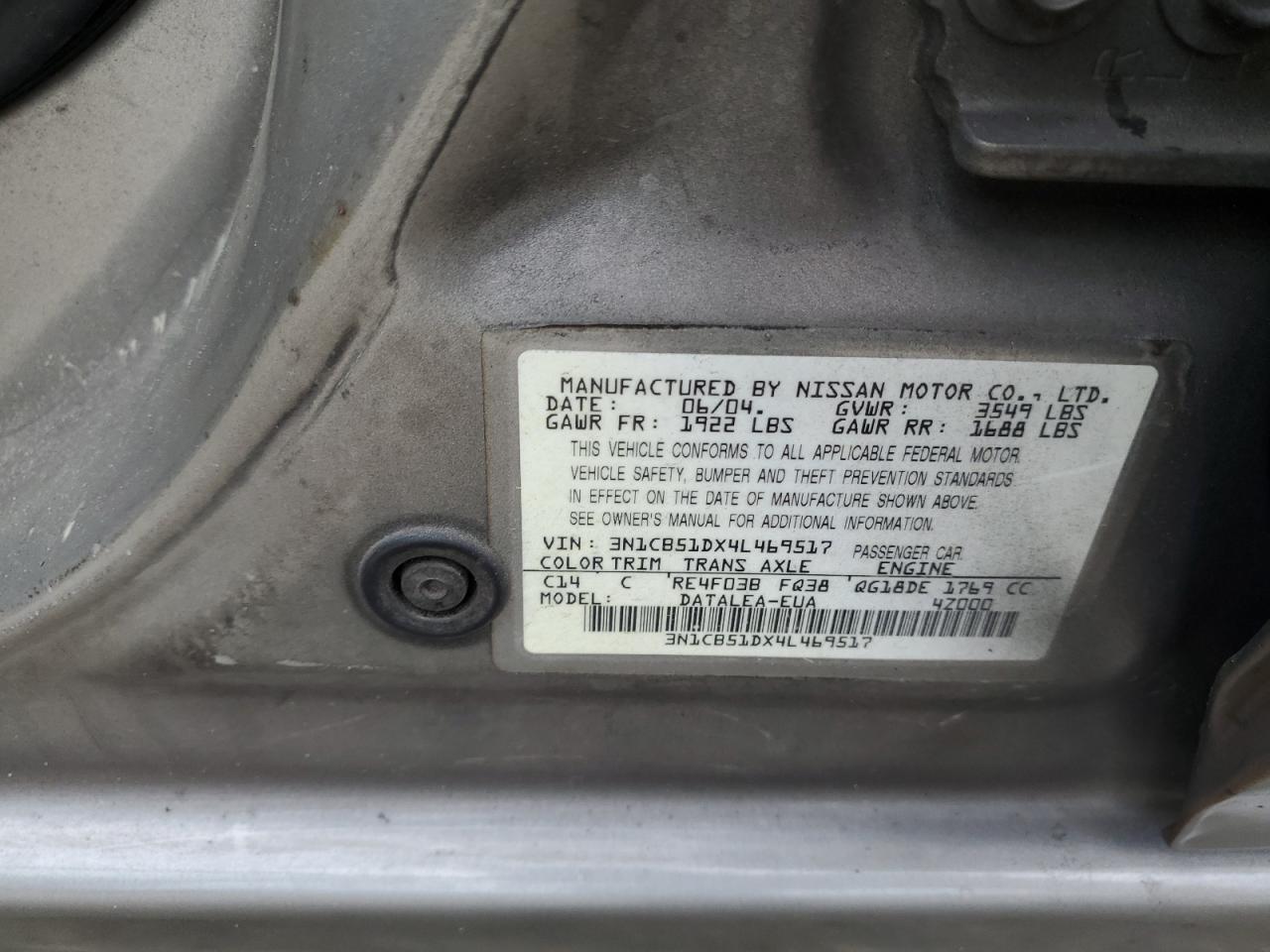 2004 Nissan Sentra - Image 12