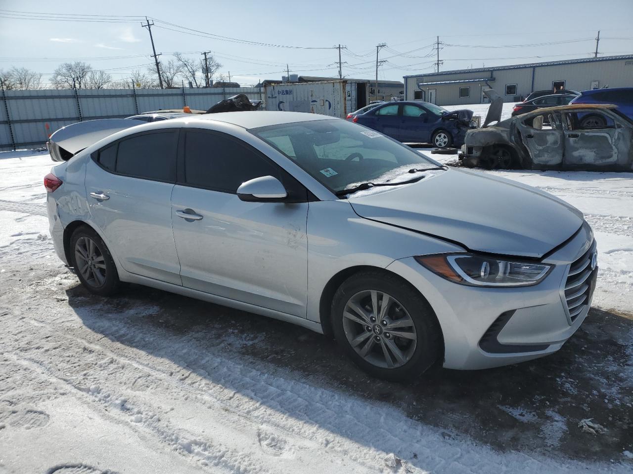 2017 Hyundai Elantra - Image 4