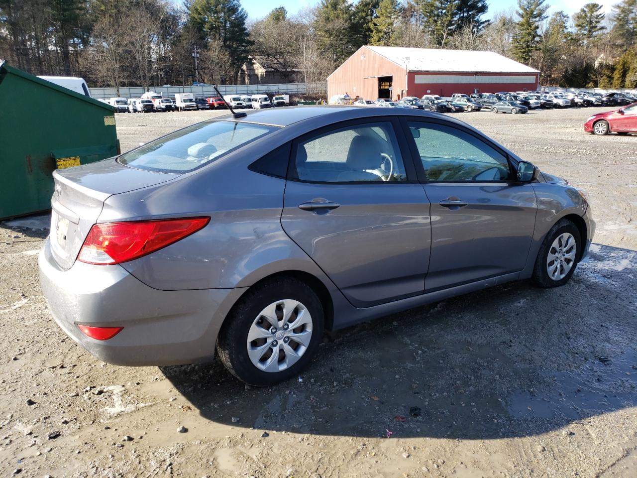 2015 Hyundai Accent - Image 3