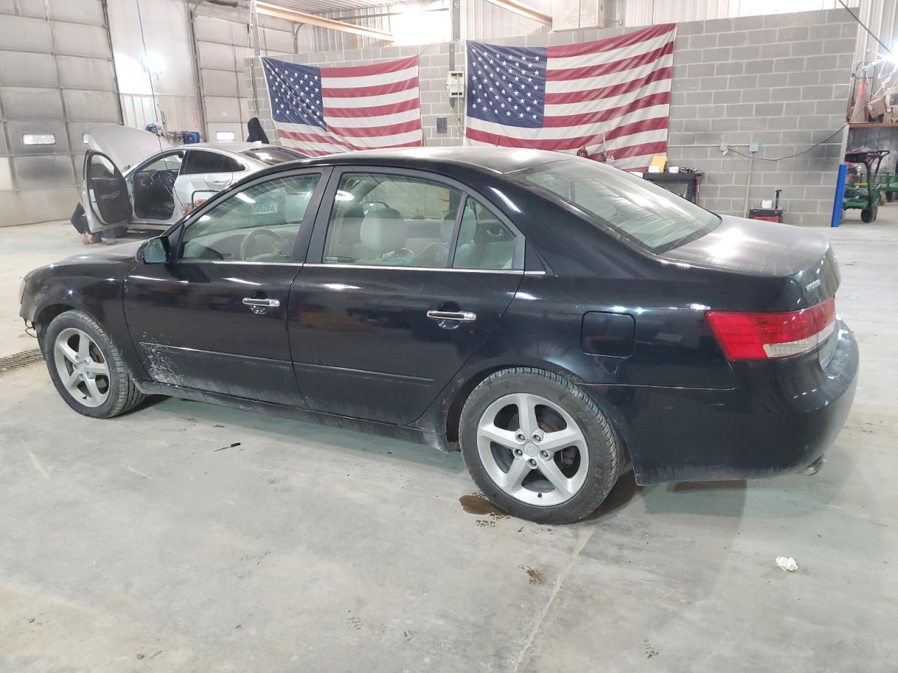 2006 Hyundai Sonata - Image 2