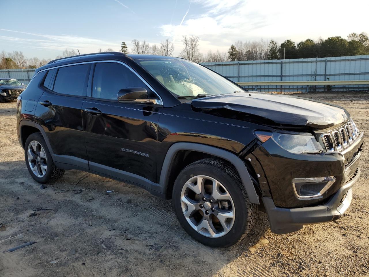 2018 Jeep Compass - Image 4