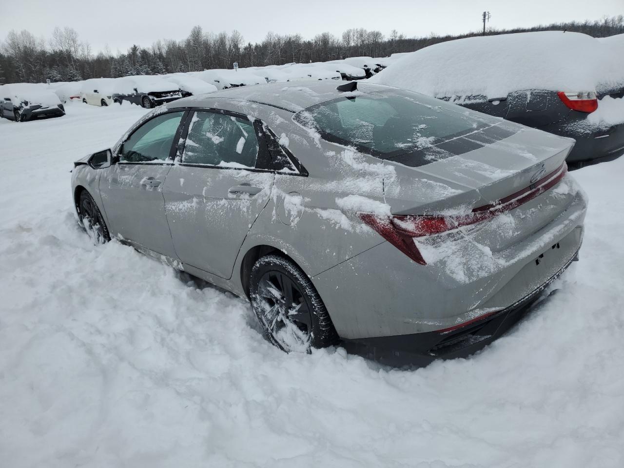 2021 Hyundai Elantra - Image 2