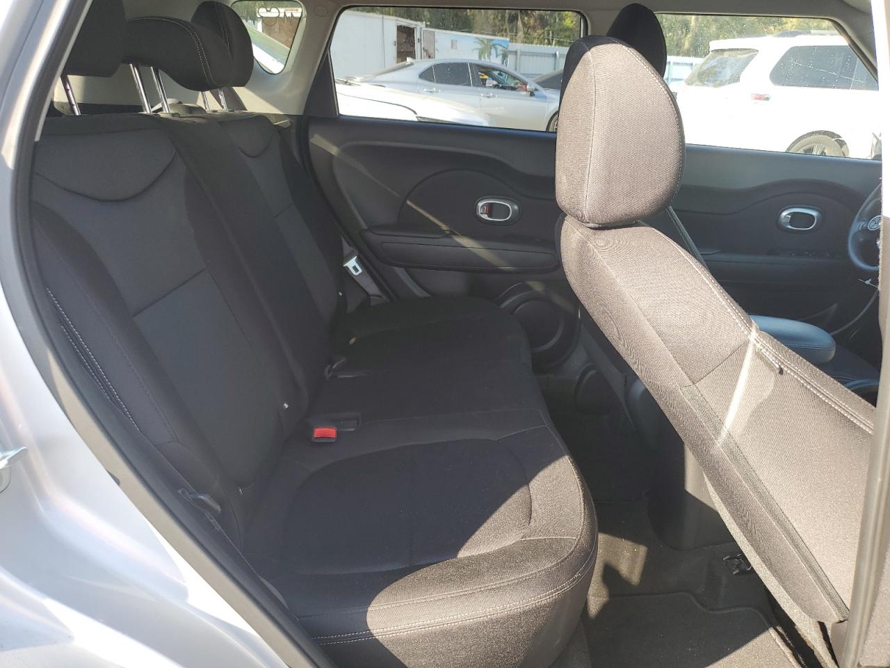 2016 Kia Soul - Image 11