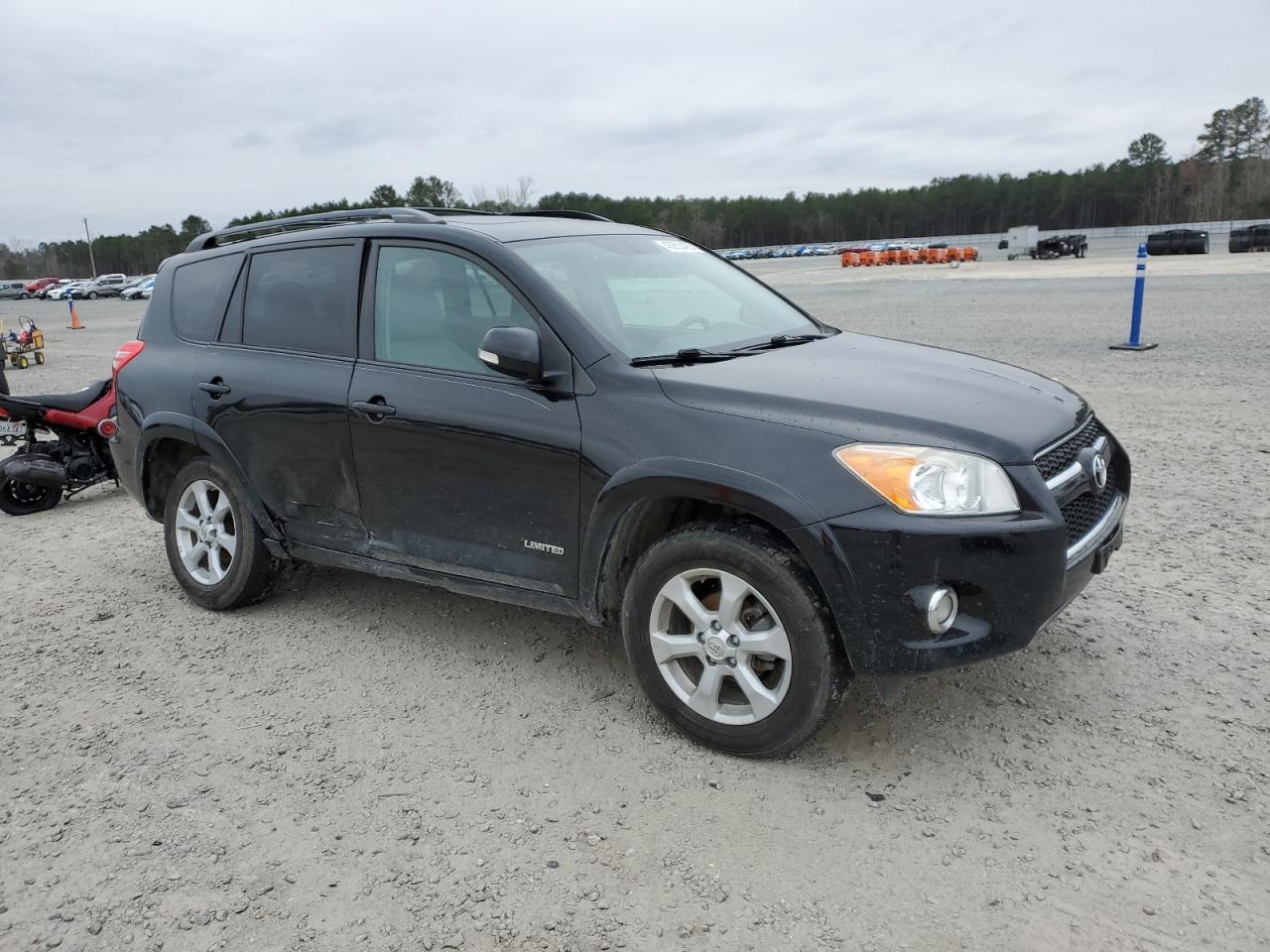 2012 Toyota RAV 4 - Image 4