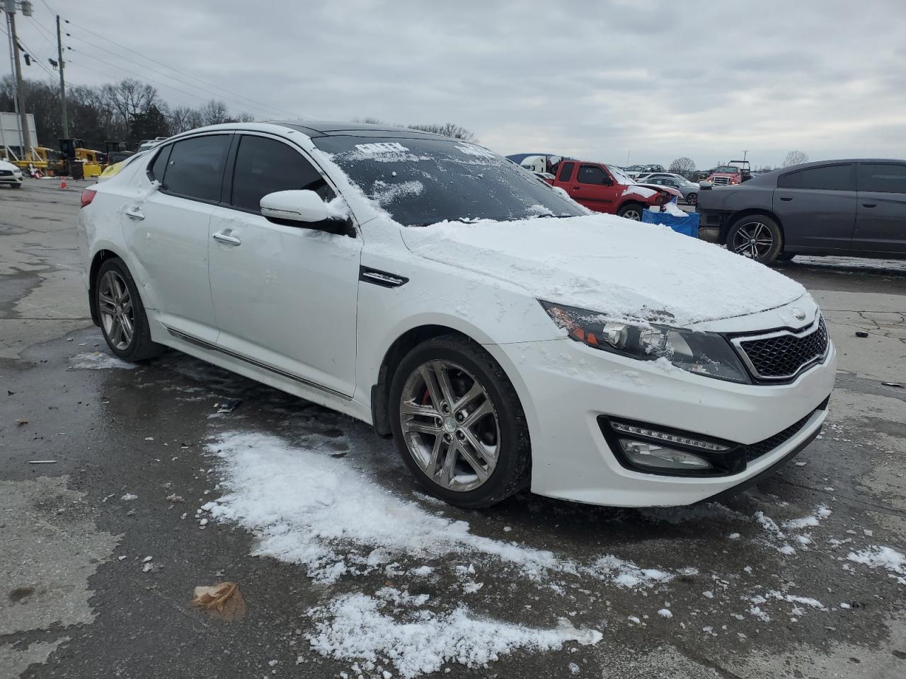 2013 Kia Optima - Image 4