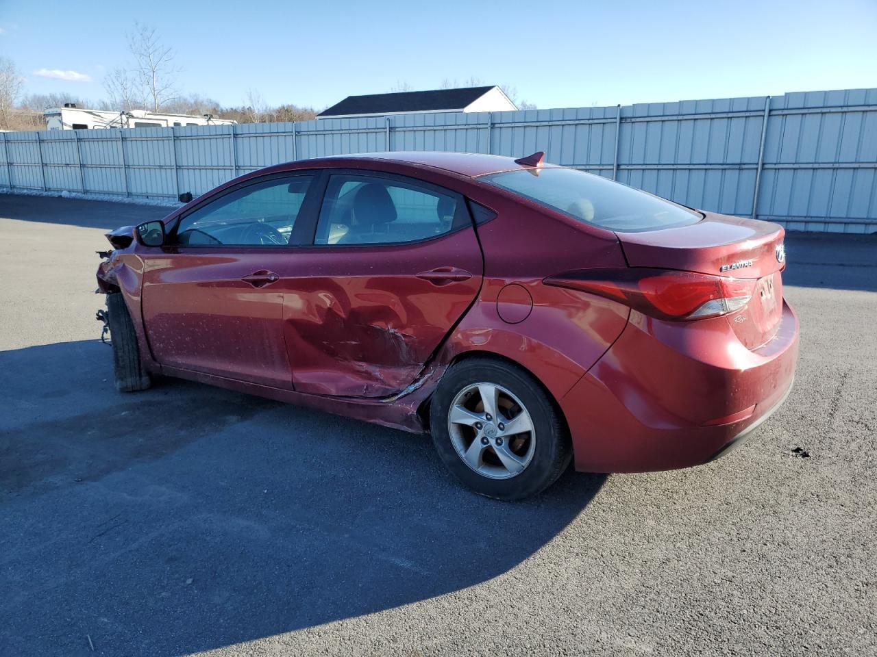 2015 Hyundai Elantra - Image 2