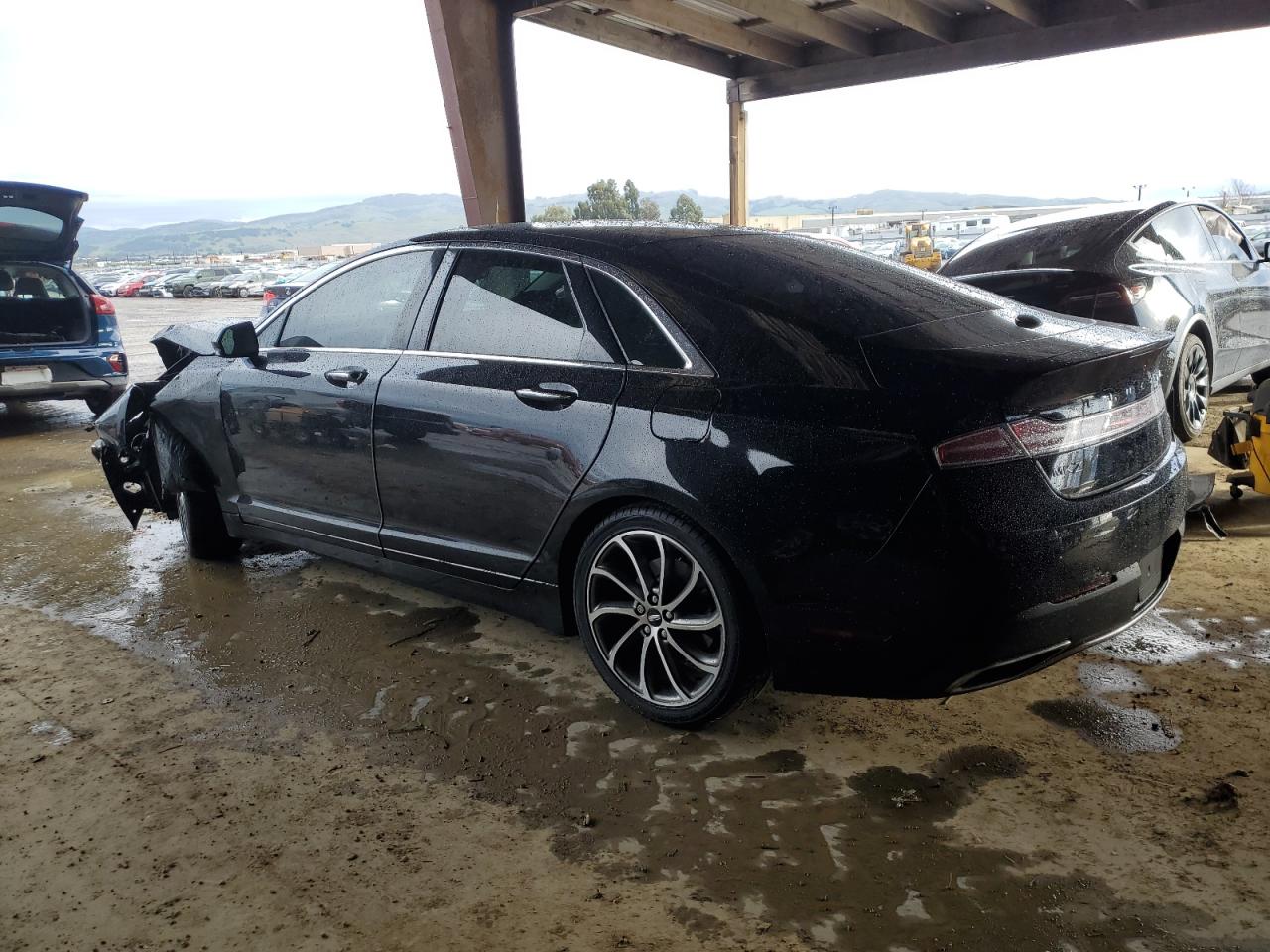 2019 Lincoln MKZ - Image 2