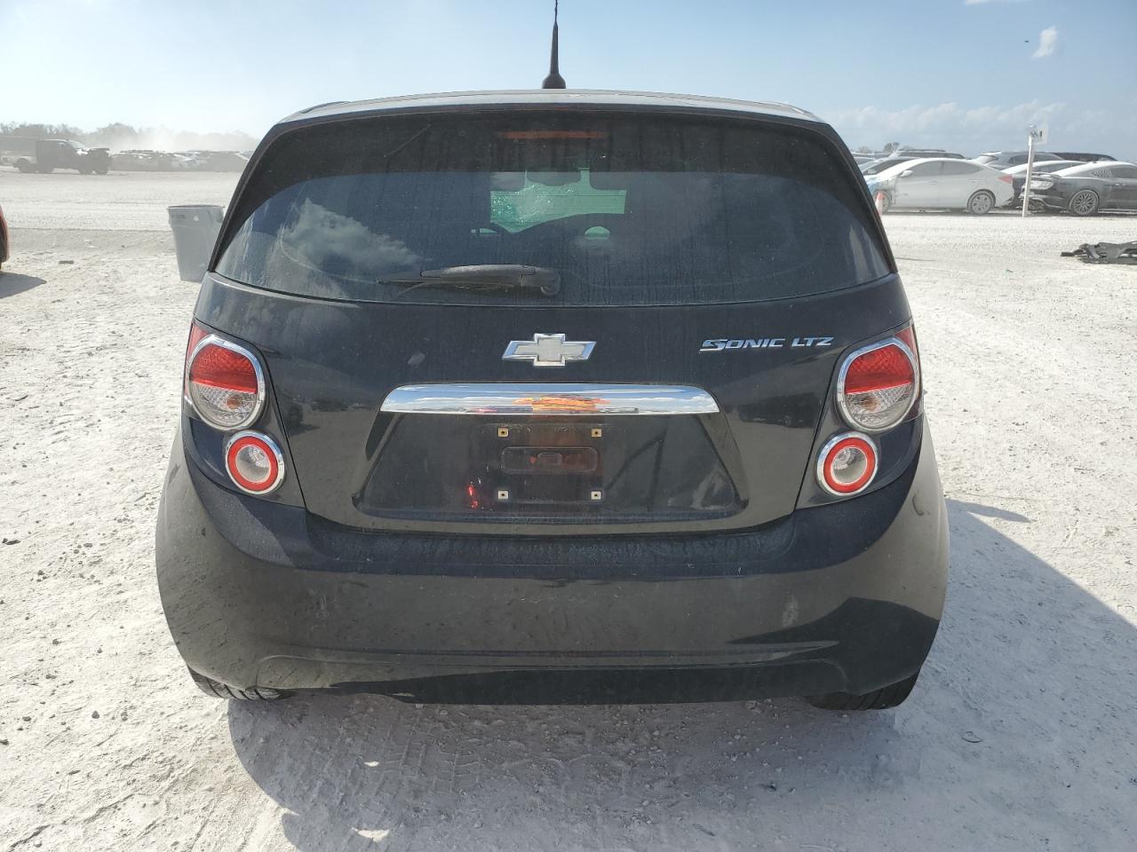2012 Chevrolet Sonic - Image 6