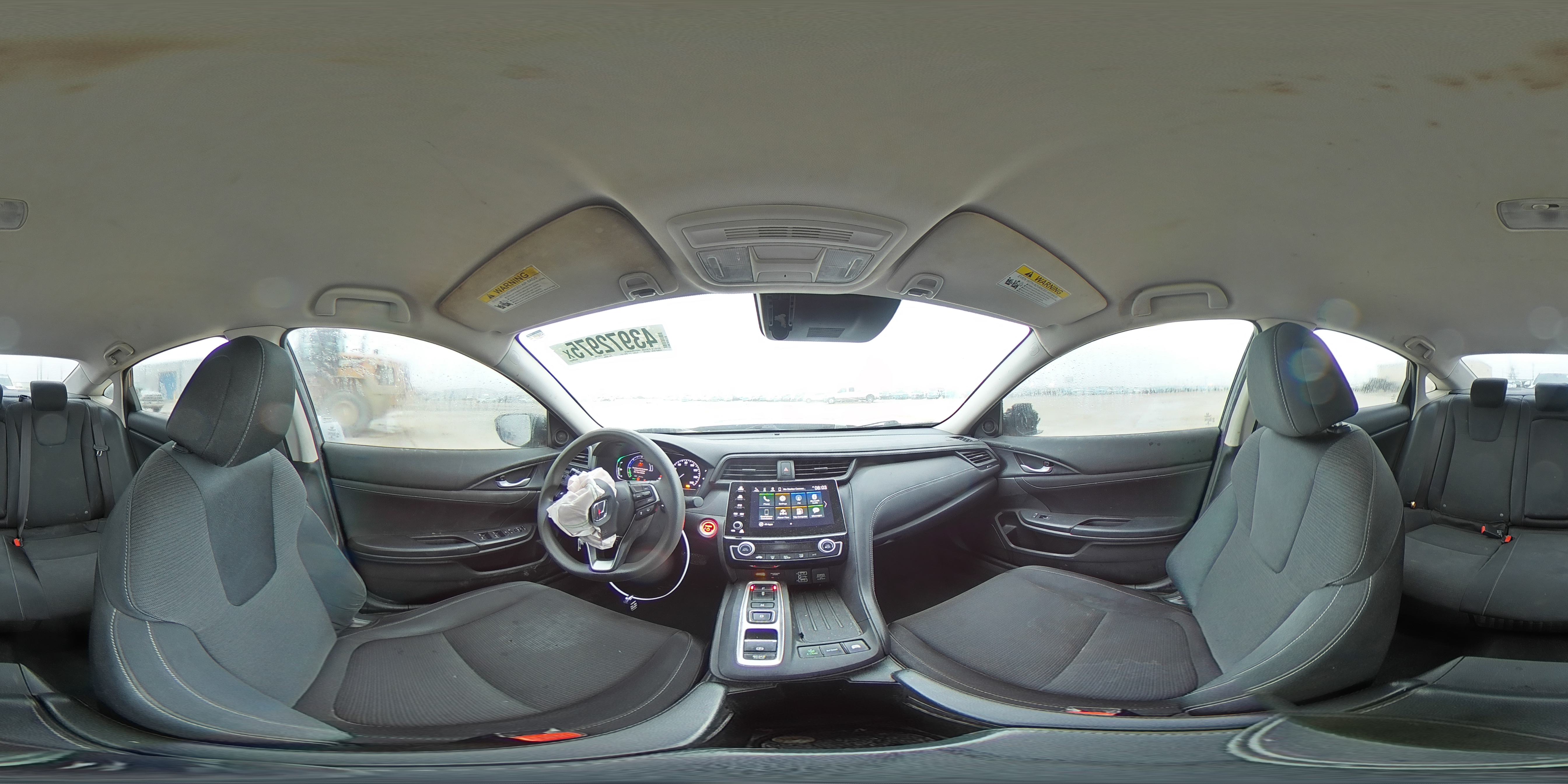 2022 Honda Insight - Image 15
