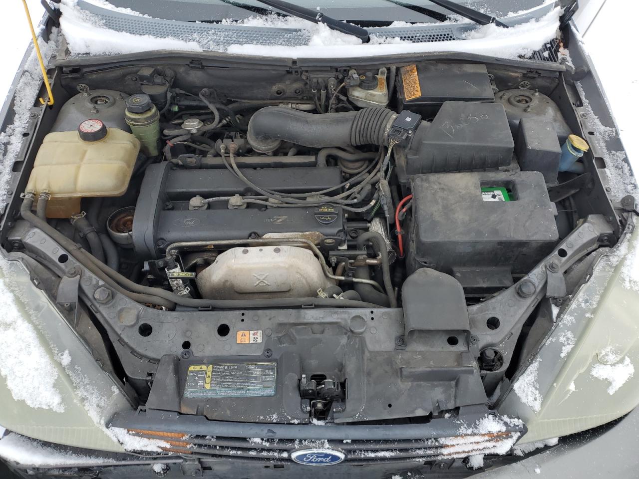 2004 Ford Focus - Image 13