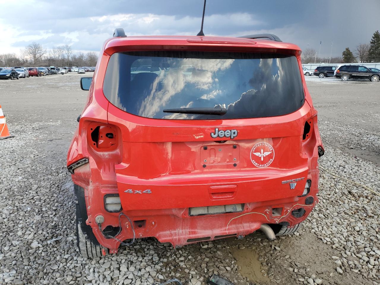 2018 Jeep Renegade - Image 6