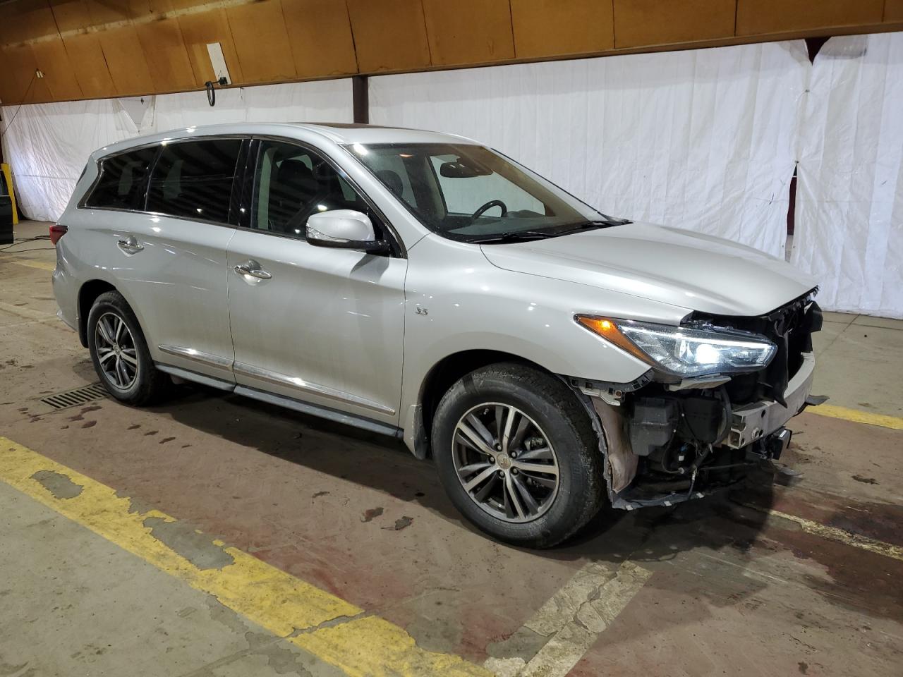 2019 Infiniti QX60 - Image 4
