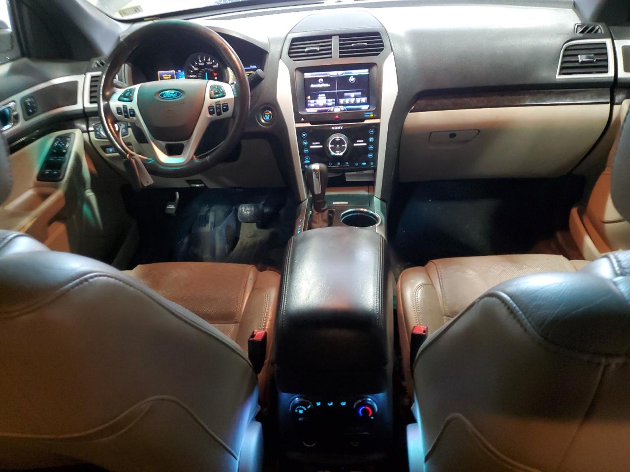 2013 Ford Explorer - Image 8