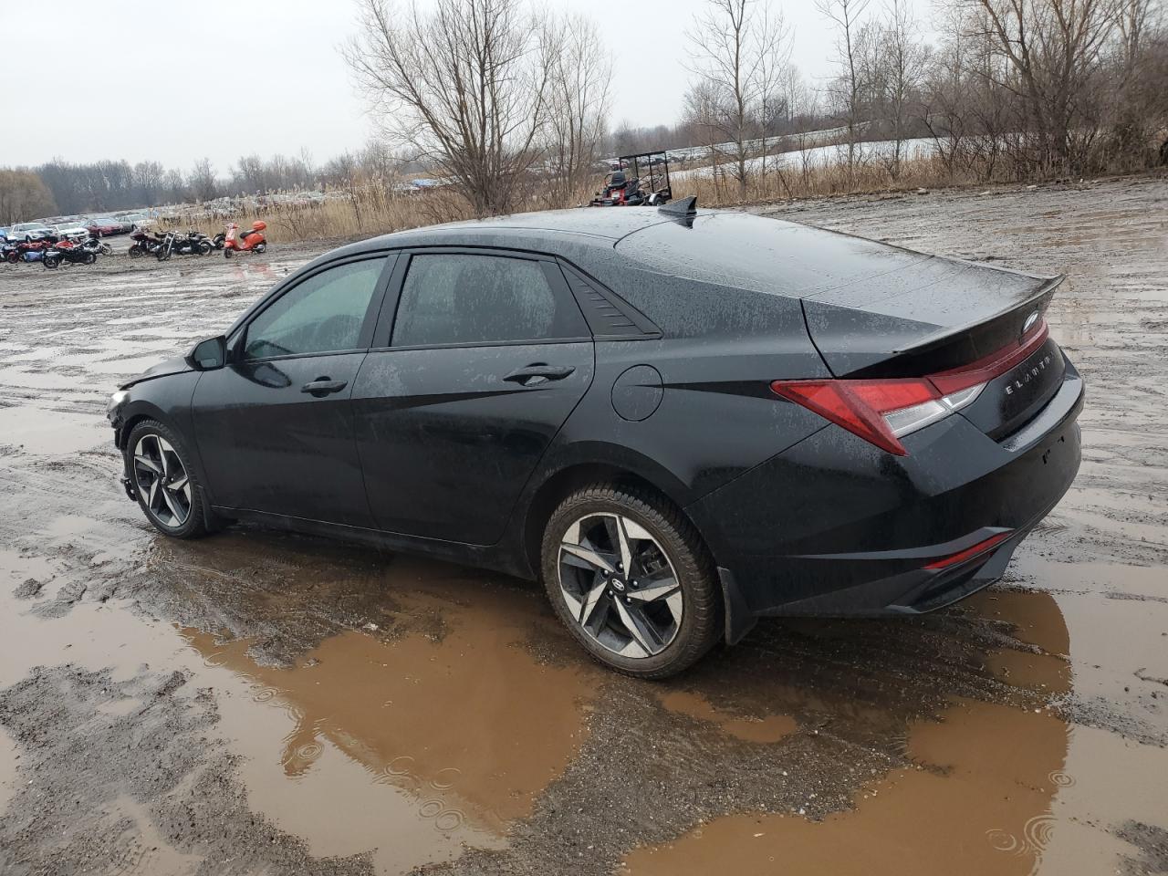 2023 Hyundai Elantra - Image 2