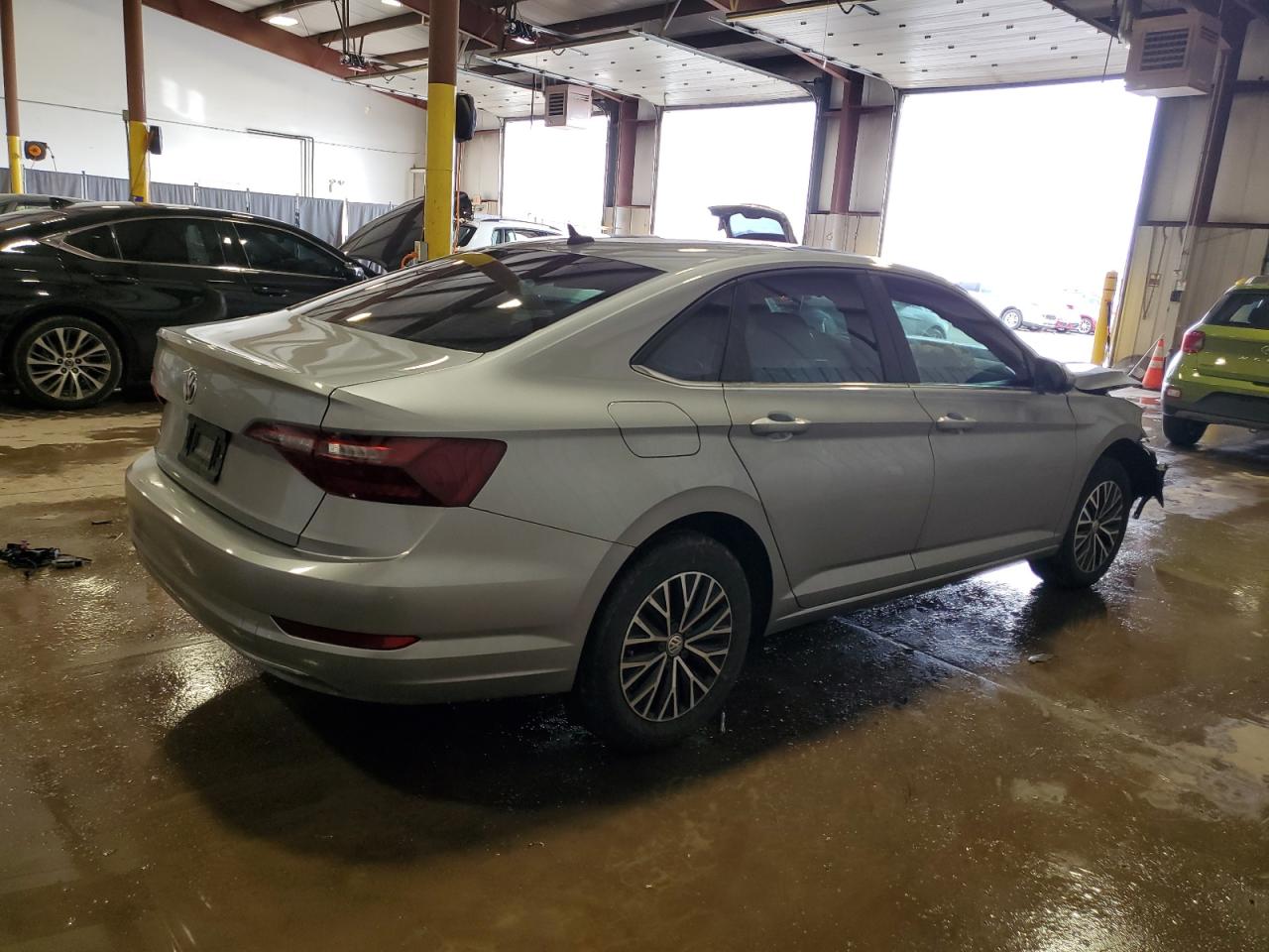 2020 Volkswagen Jetta - Image 3