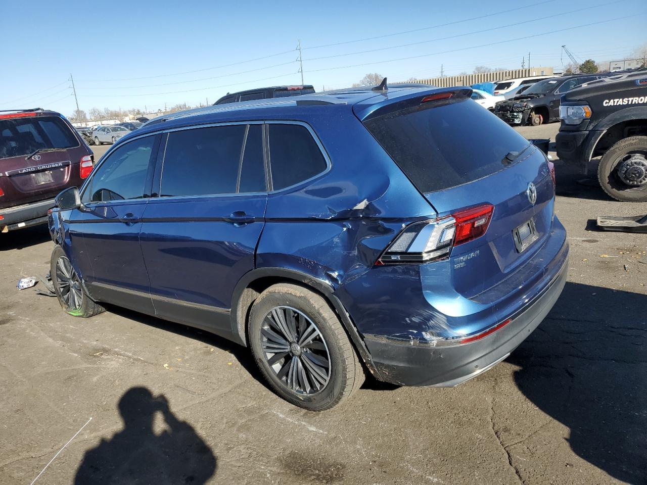 2019 Volkswagen Tiguan - Image 2