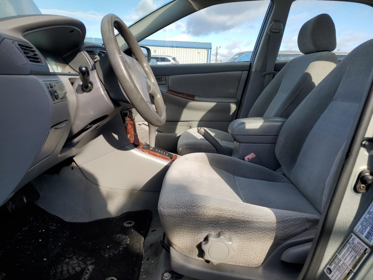 2004 Toyota Corolla - Image 7