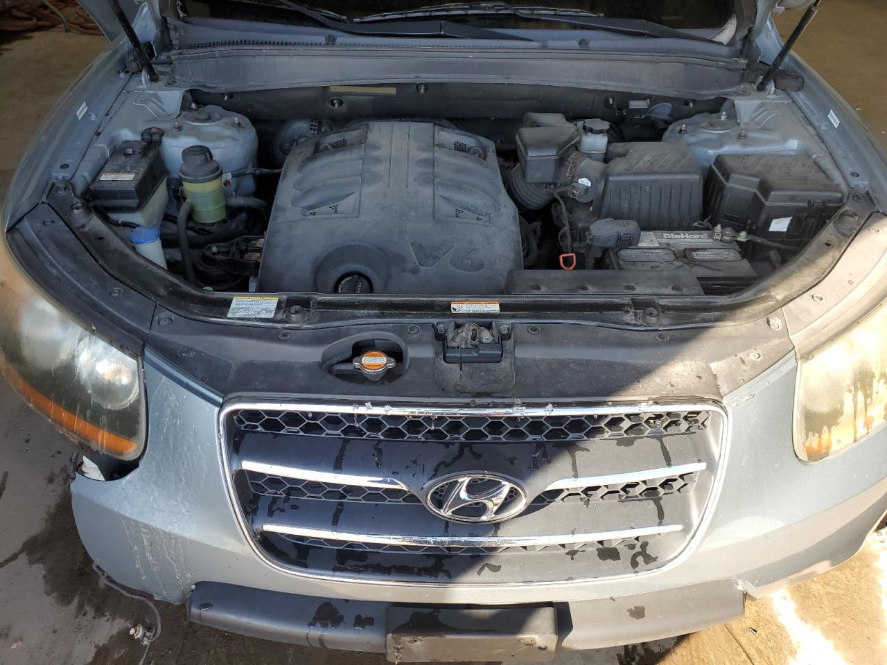 2009 Hyundai Santa Fe - Image 12