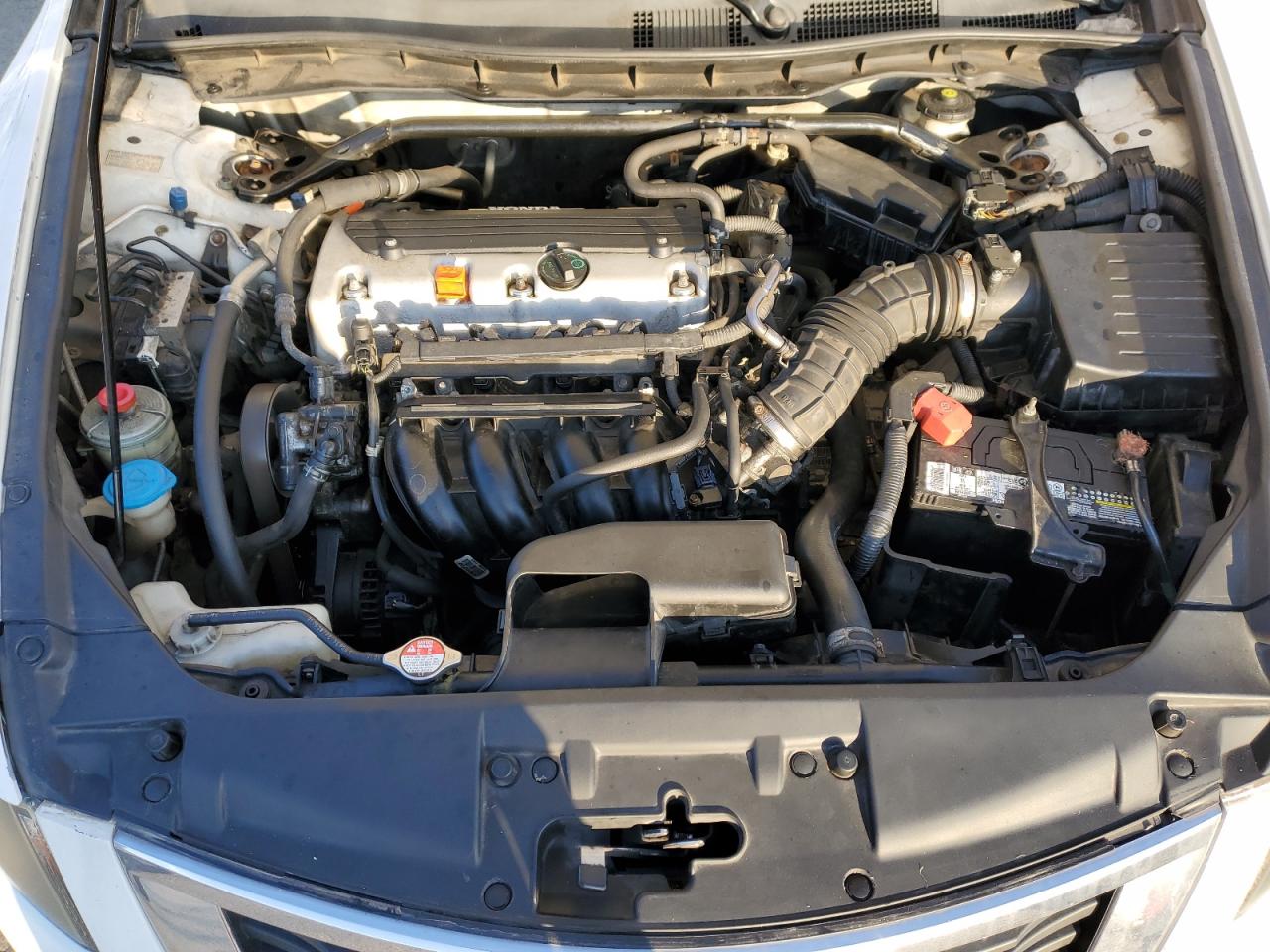 2010 Honda Accord - Image 12