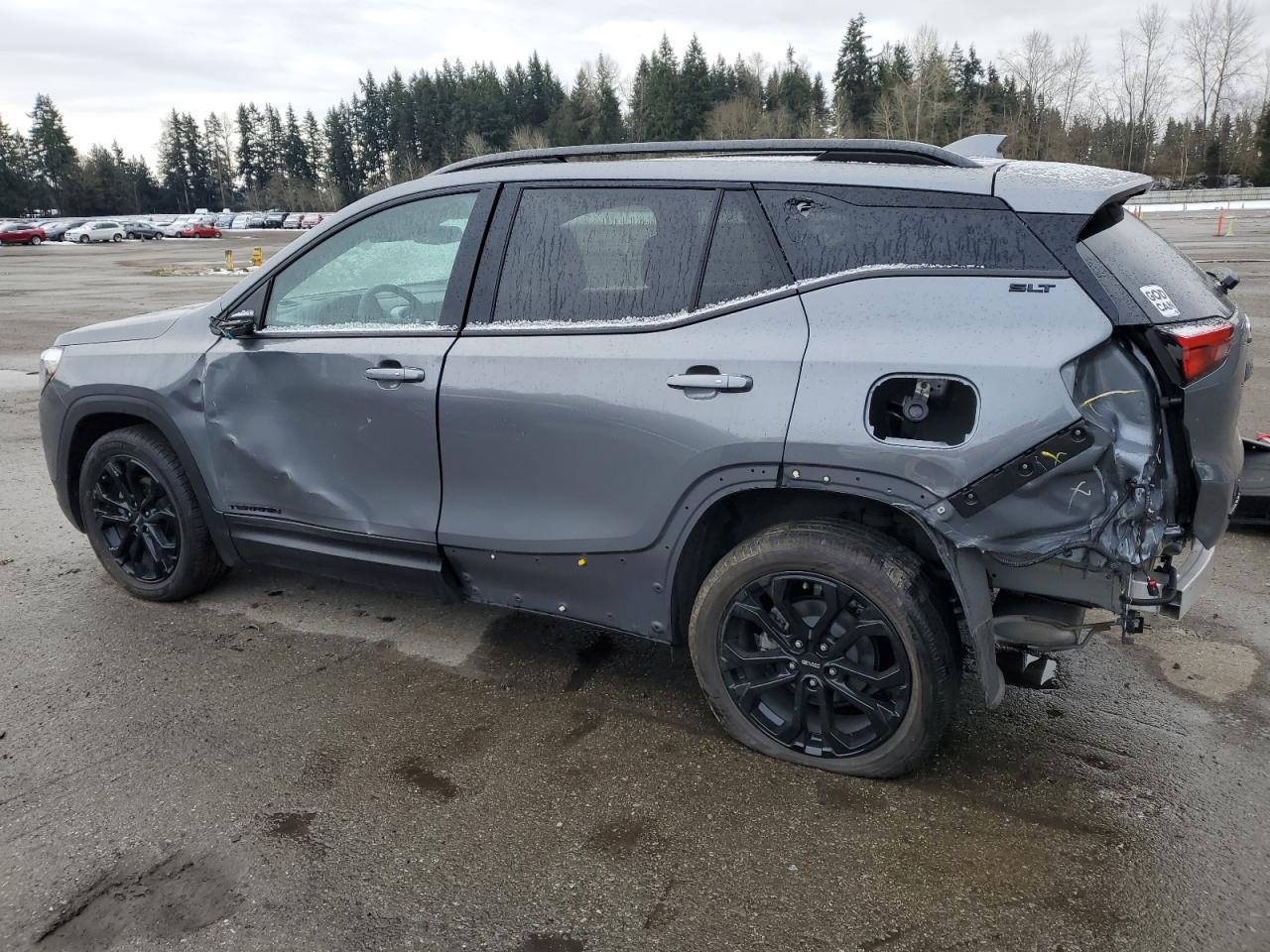 2021 GMC Terrain - Image 2