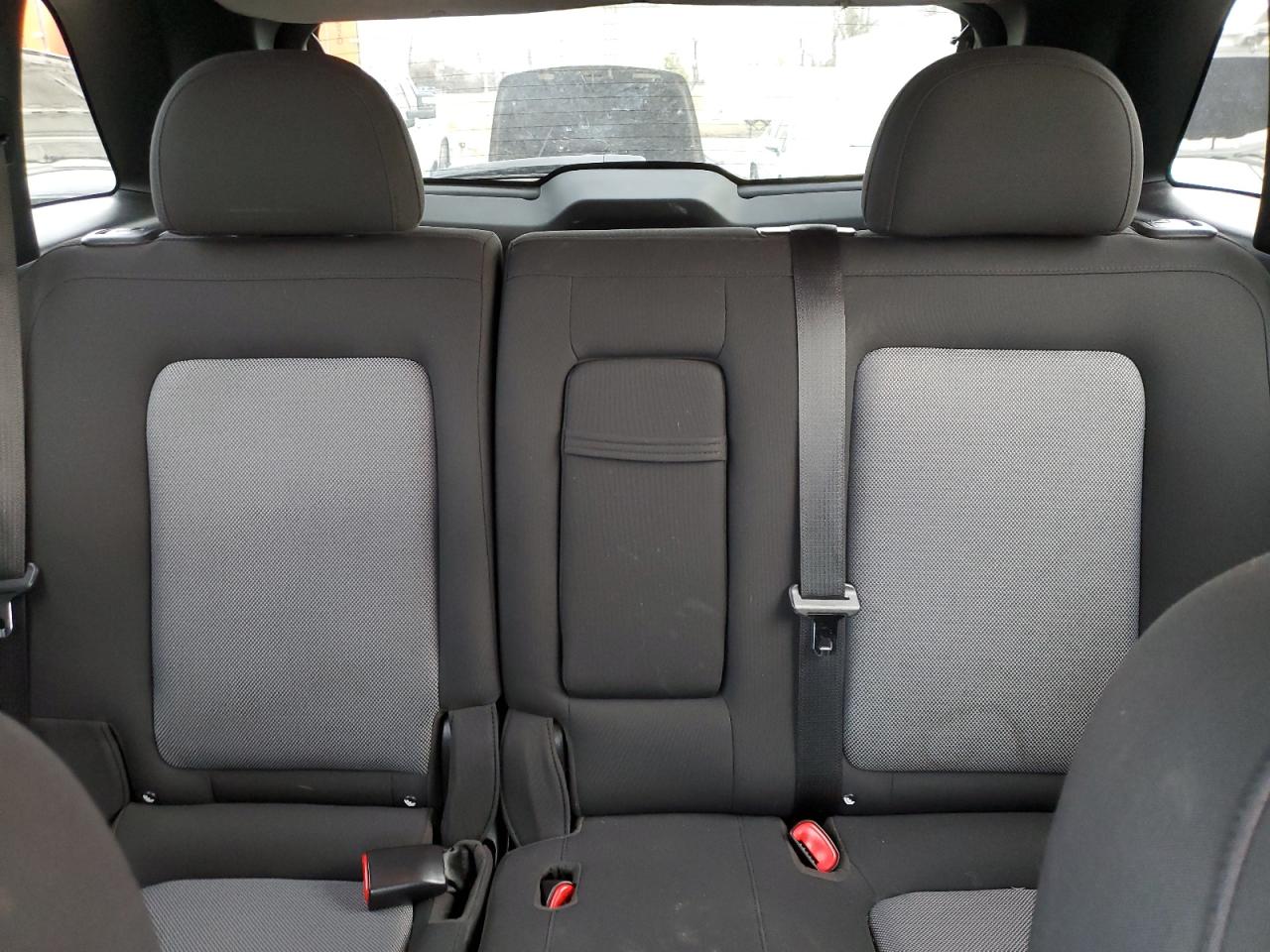 2012 Chevrolet Captiva - Image 10