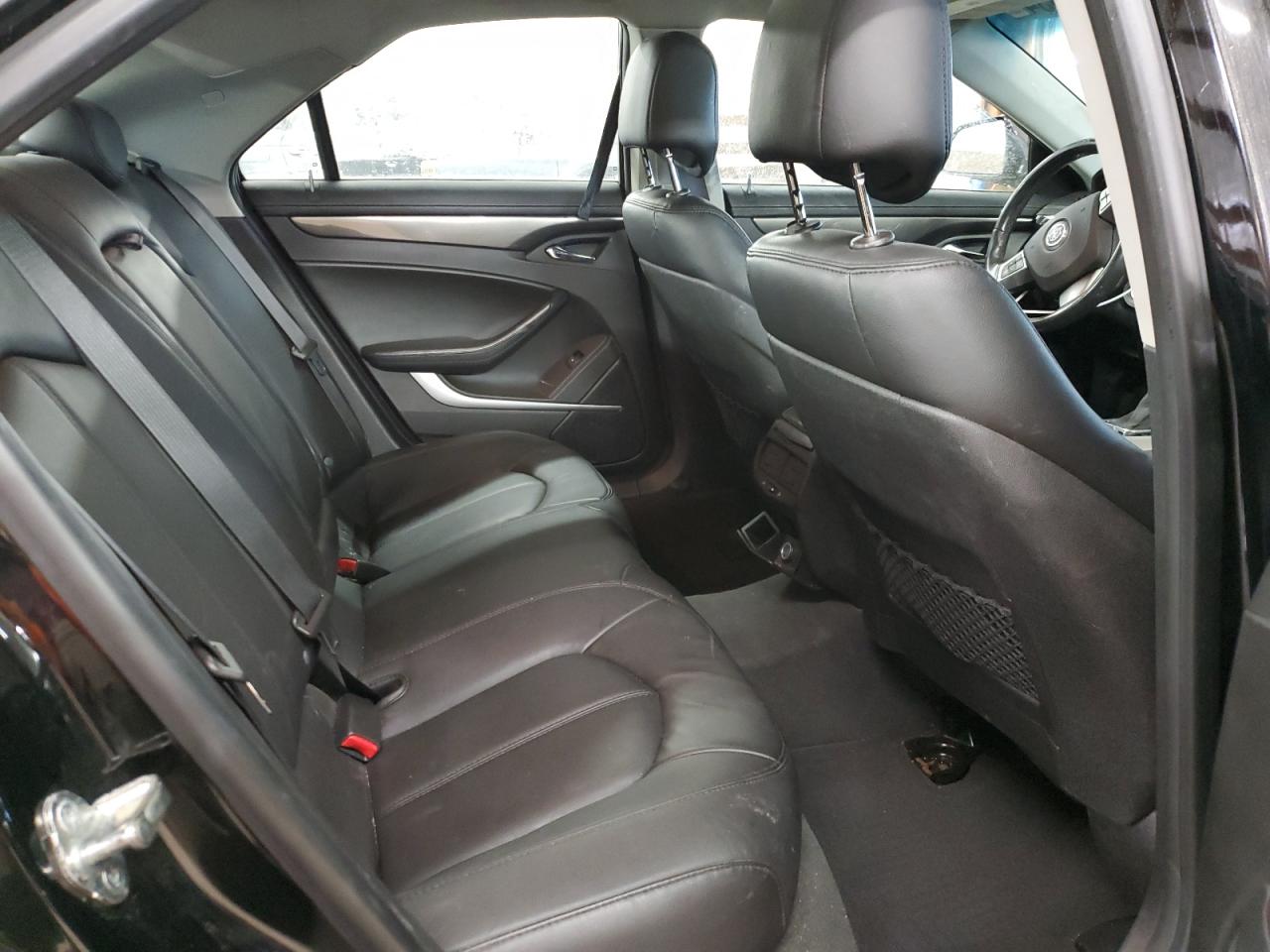 2010 Cadillac CTS - Image 10