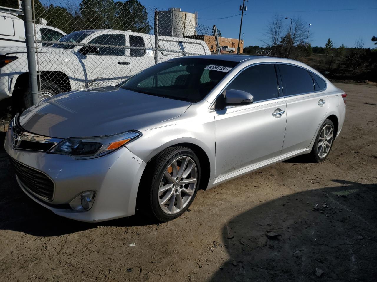 2013 Toyota Avalon - Image 1