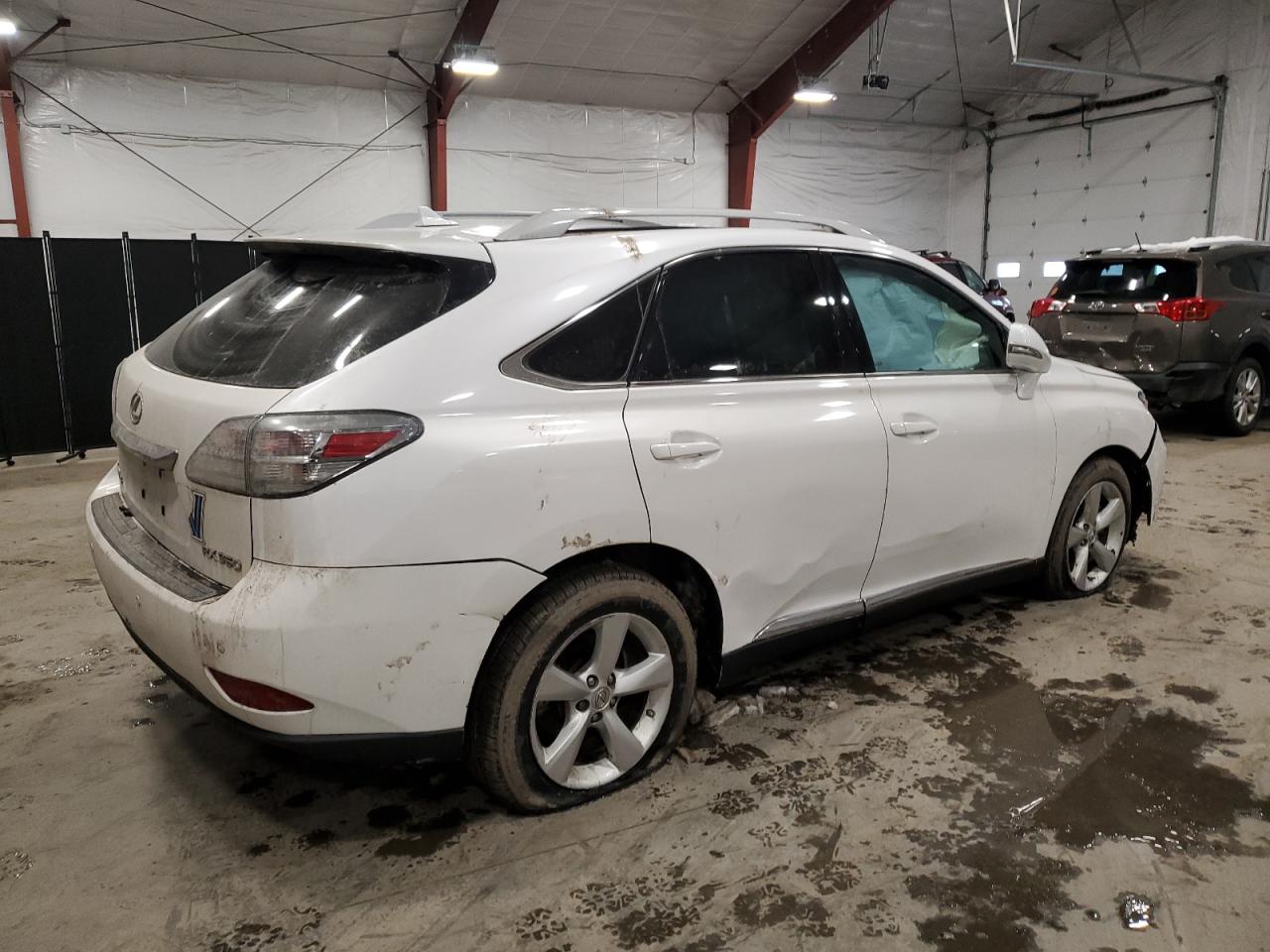 2010 Lexus RX - Image 3