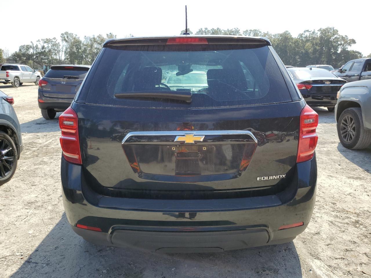 2016 Chevrolet Equinox - Image 6