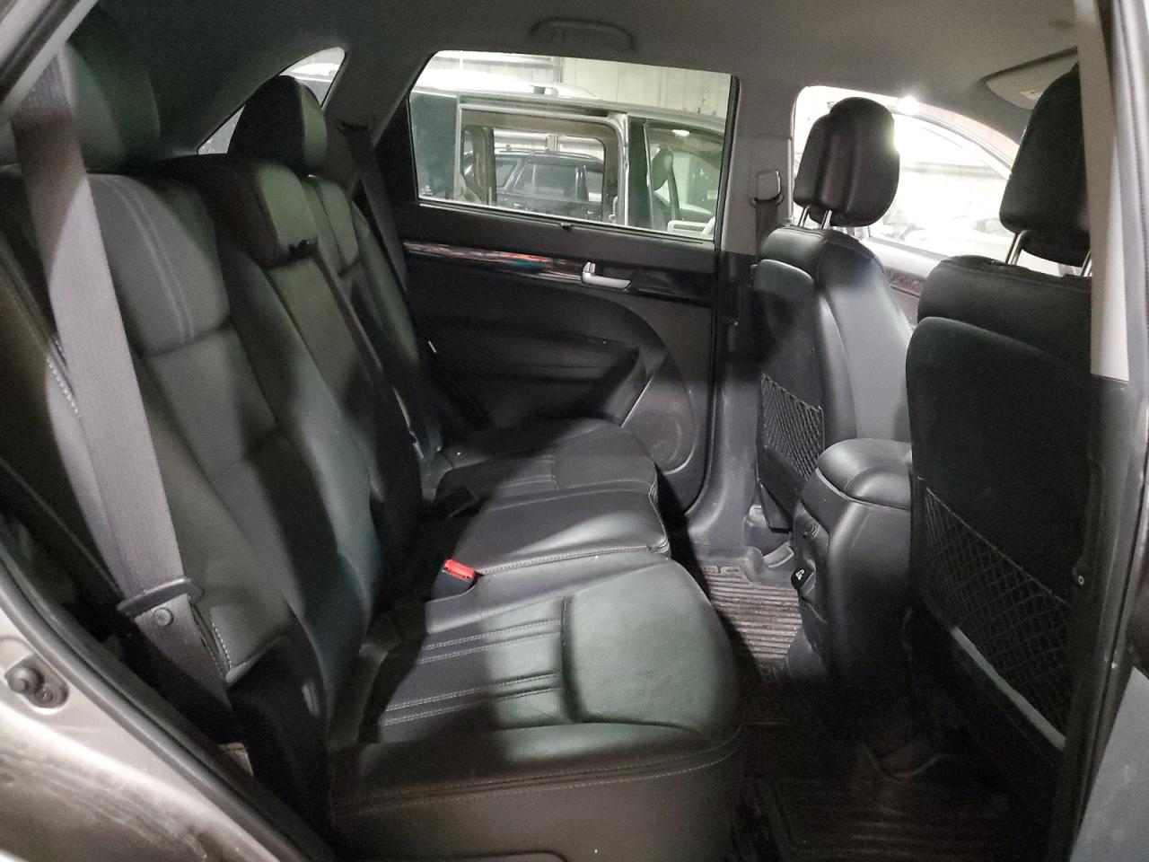 2015 Kia Sorento - Image 11