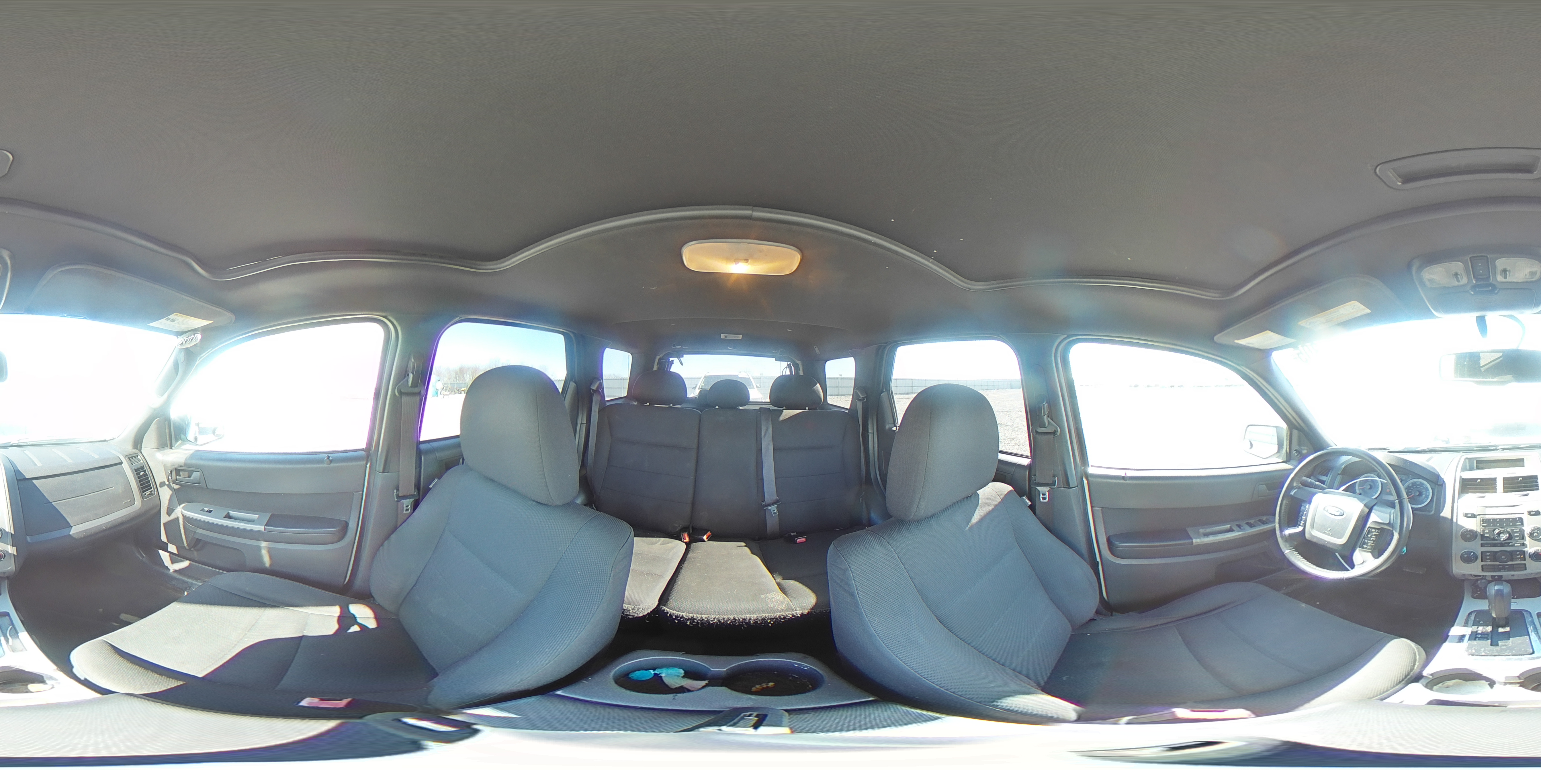 2009 Ford Escape - Image 13