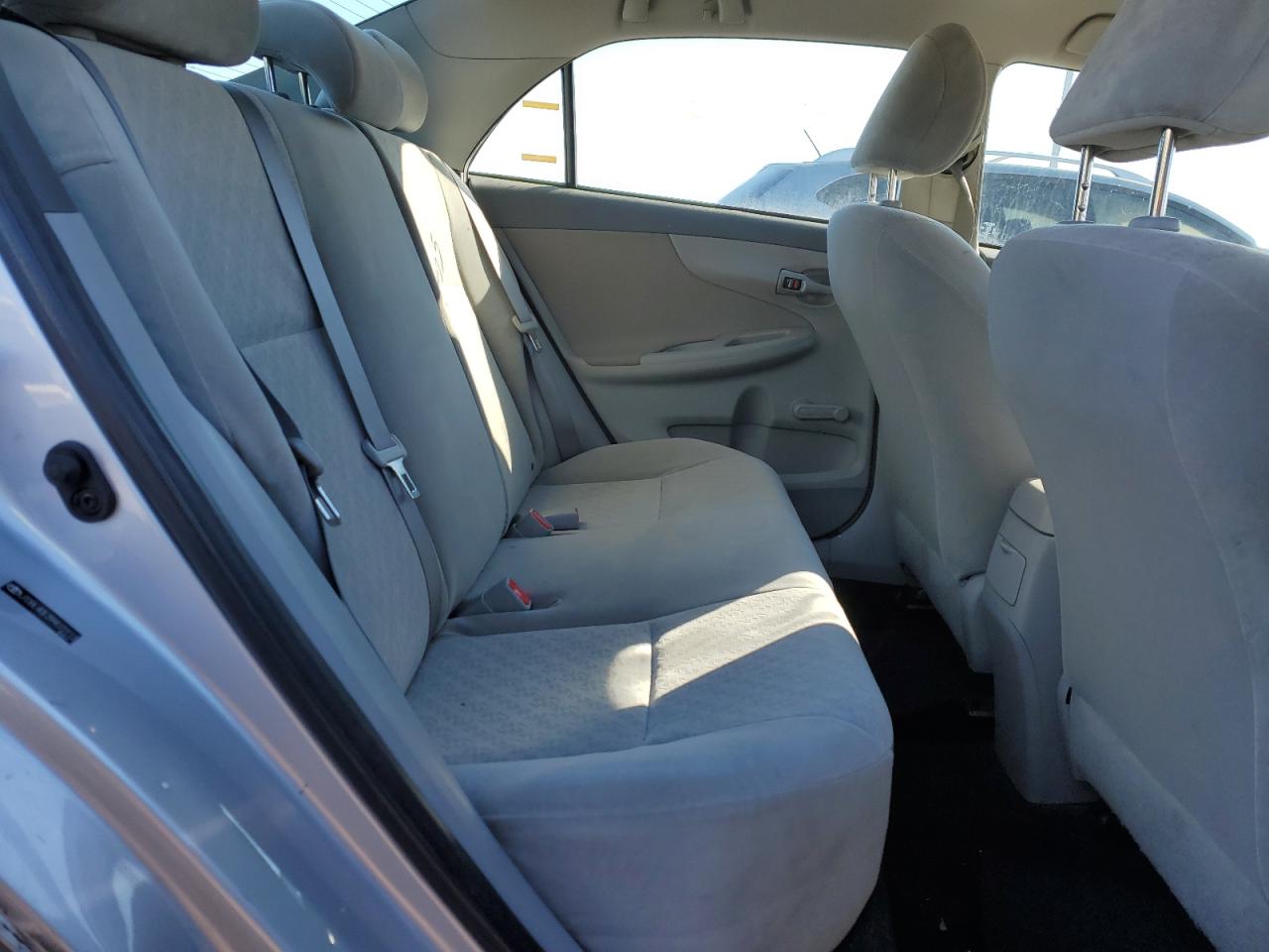 2009 Toyota Corolla - Image 10